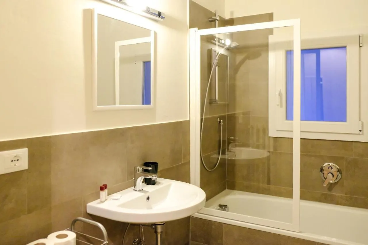 Apartment Splendid Two Room Suite Florence Italy